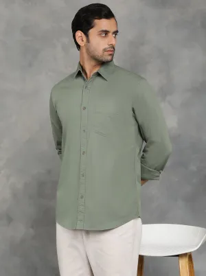 Olive Green Solid Slim Fit Casual Shirt | JadeBlue